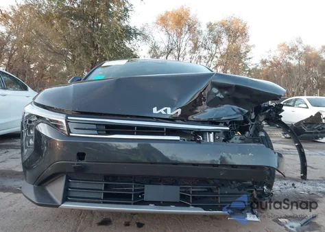 2025 Kia K4 Ex из США, поврежденный, VIN 3KPFU4DE4SE178807